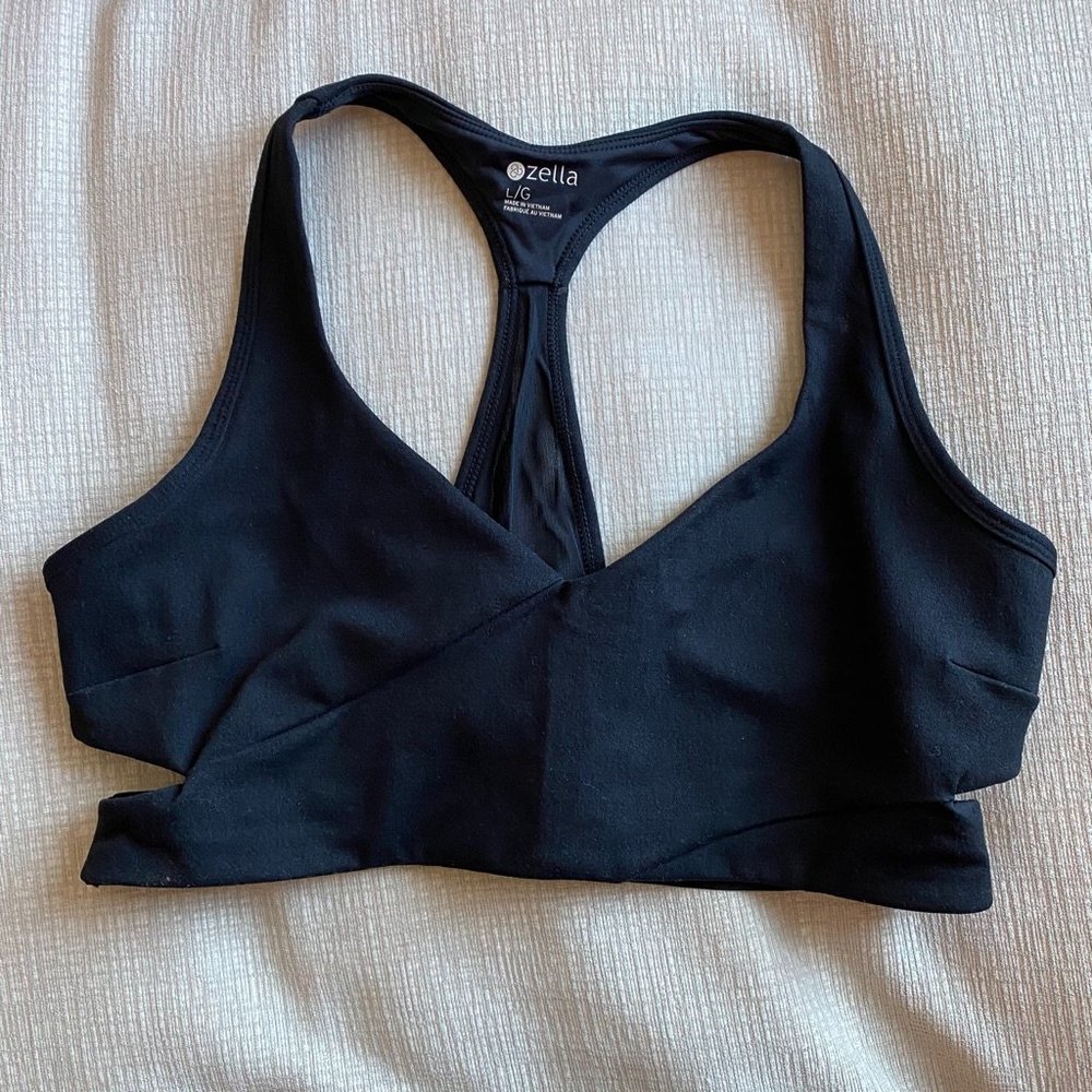 ZELLA | Black Cutout Sports Bra w/Mesh Back